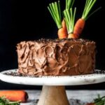 bolo de cenoura com cobertura